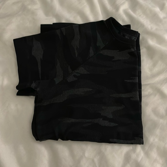 Athleta Girl power up camo tee - Picture 1 of 4
